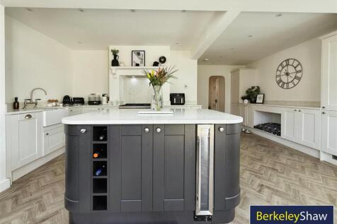 Kitchen/Living/Dining Room