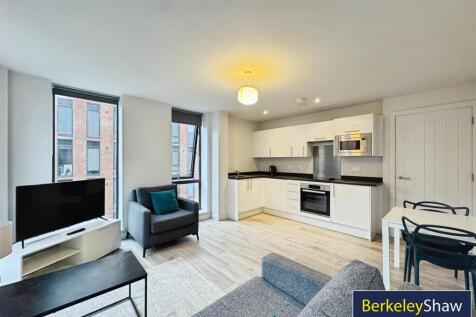 Kitchen diner/living area (3)