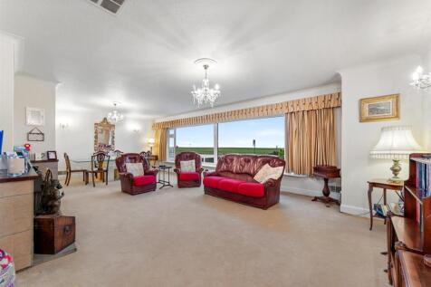 Margaret Road - Lounge (3)