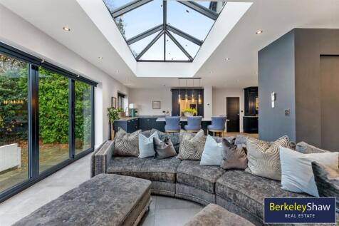 Kitchen/Living/Dining