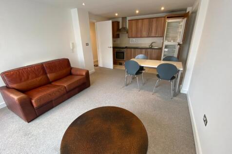 Lounge 2