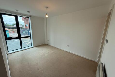 66 City South Main Bedroom