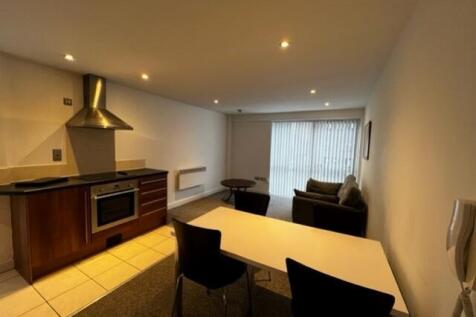Lounge 1