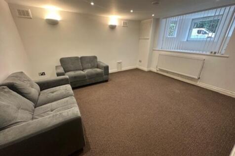 Lounge 1