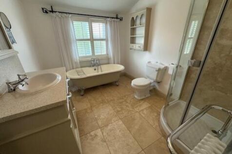 Bathroom 3