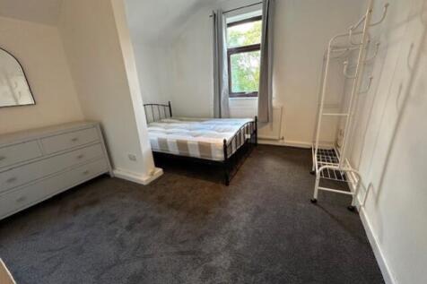 Main Bed 1