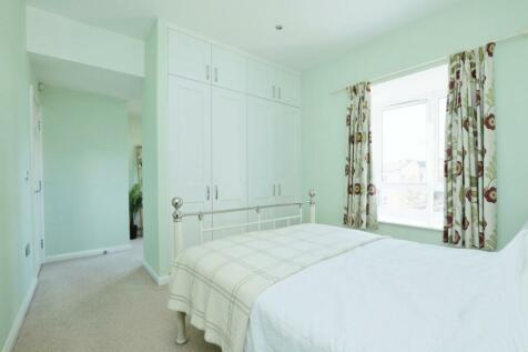 BEDROOM NO.1