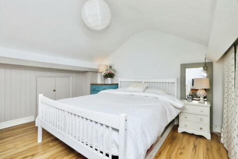 BEDROOM NO.3
