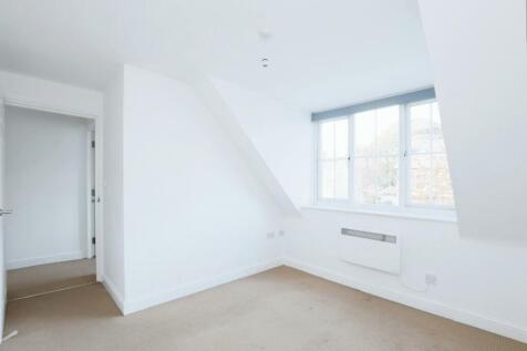BEDROOM NO.1