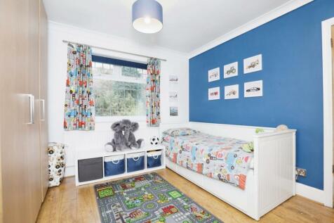BEDROOM NO.2