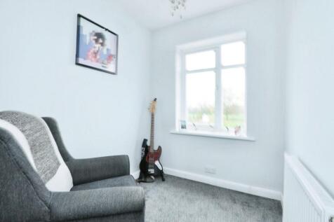 BEDROOM NO.3