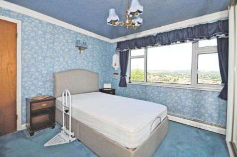 BEDROOM NO.1