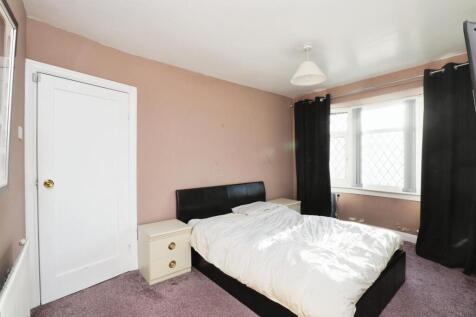 BEDROOM NO.1