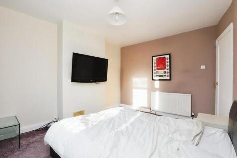 BEDROOM NO.1