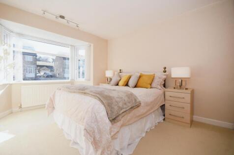 BEDROOM NO.1