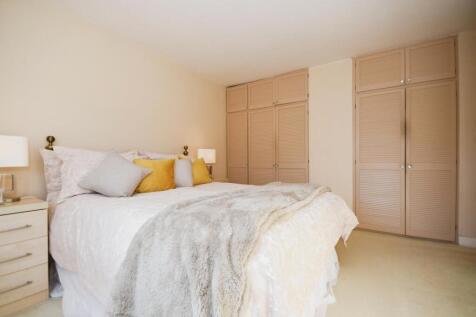 BEDROOM NO.1