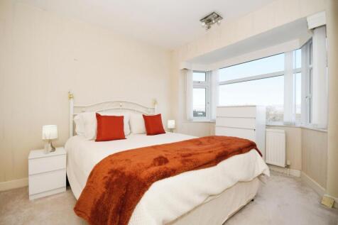 BEDROOM NO.2