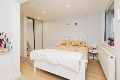 BEDROOM NO.3