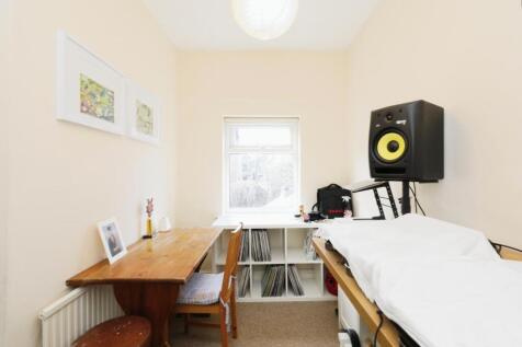 BEDROOM NO.2