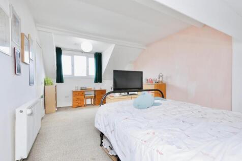 BEDROOM NO.3