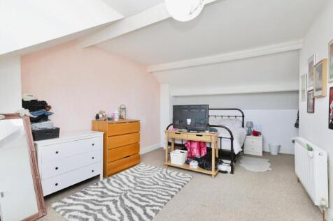 BEDROOM NO.3