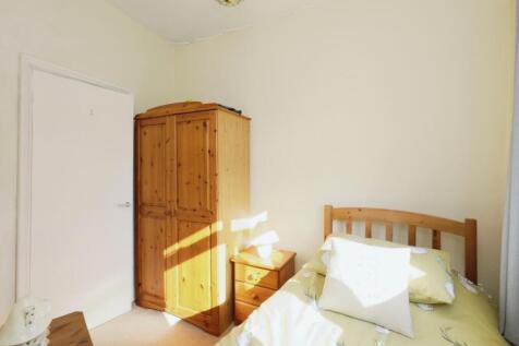 BEDROOM NO.2