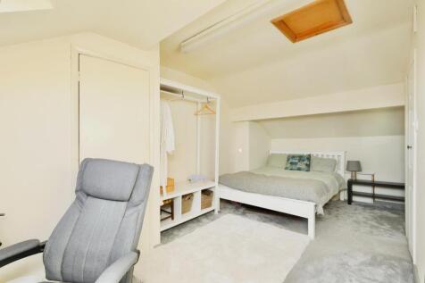 BEDROOM NO.3
