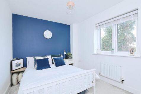 BEDROOM NO.2