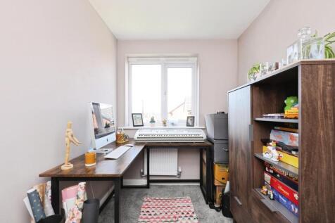 BEDROOM NO.3