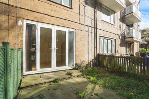 REAR PATIO