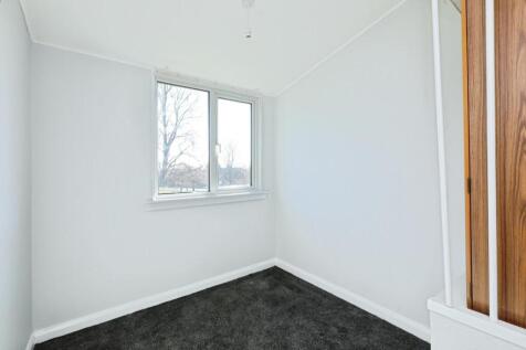 BEDROOM NO.2
