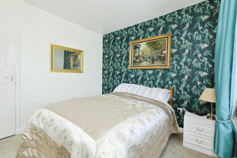 BEDROOM NO.1