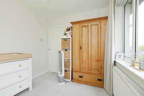 BEDROOM NO.2