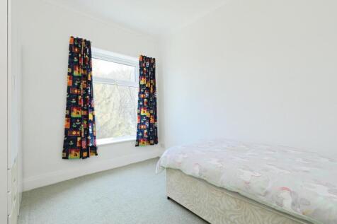 BEDROOM NO.3