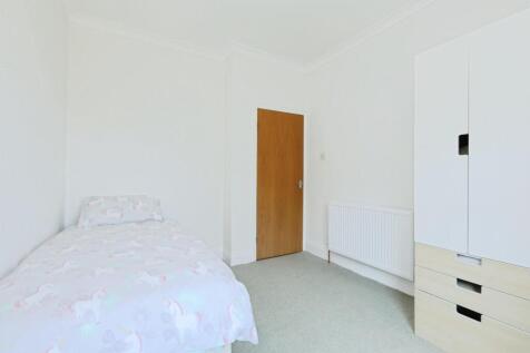 BEDROOM NO.3