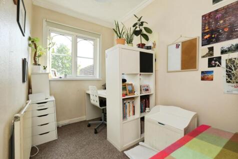 BEDROOM NO.2
