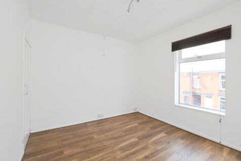 BEDROOM NO.1