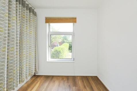 BEDROOM NO.2