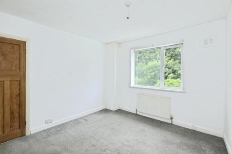 BEDROOM No.2