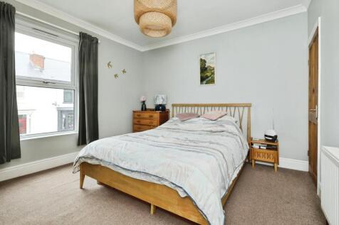 BEDROOM NO.1