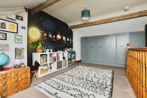 BEDROOM NO.3