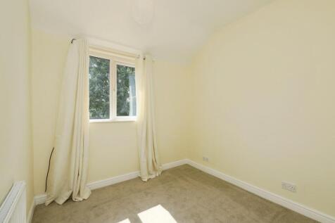 BEDROOM NO.2