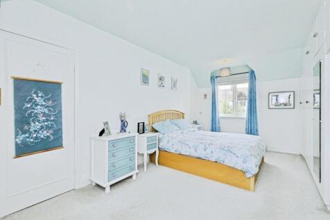 BEDROOM NO.1