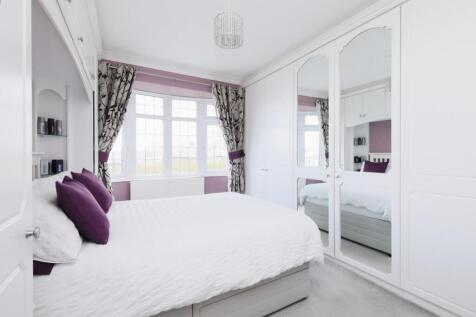 BEDROOM NO.1