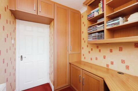 BEDROOM NO.3