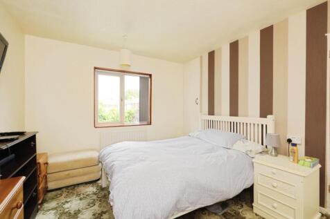 BEDROOM NO.1