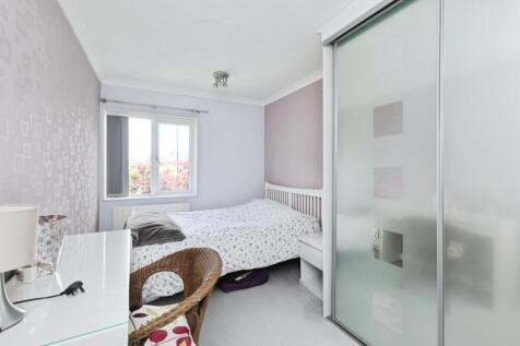 BEDROOM NO.2
