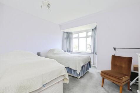 BEDROOM NO.1