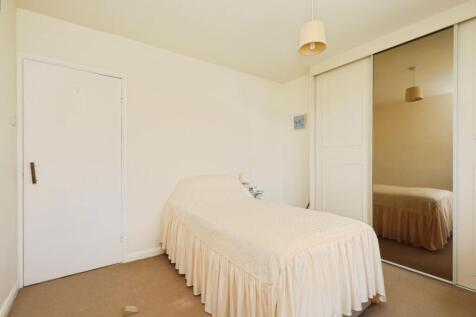 BEDROOM NO.2