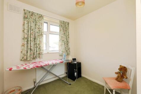 BEDROOM NO.3